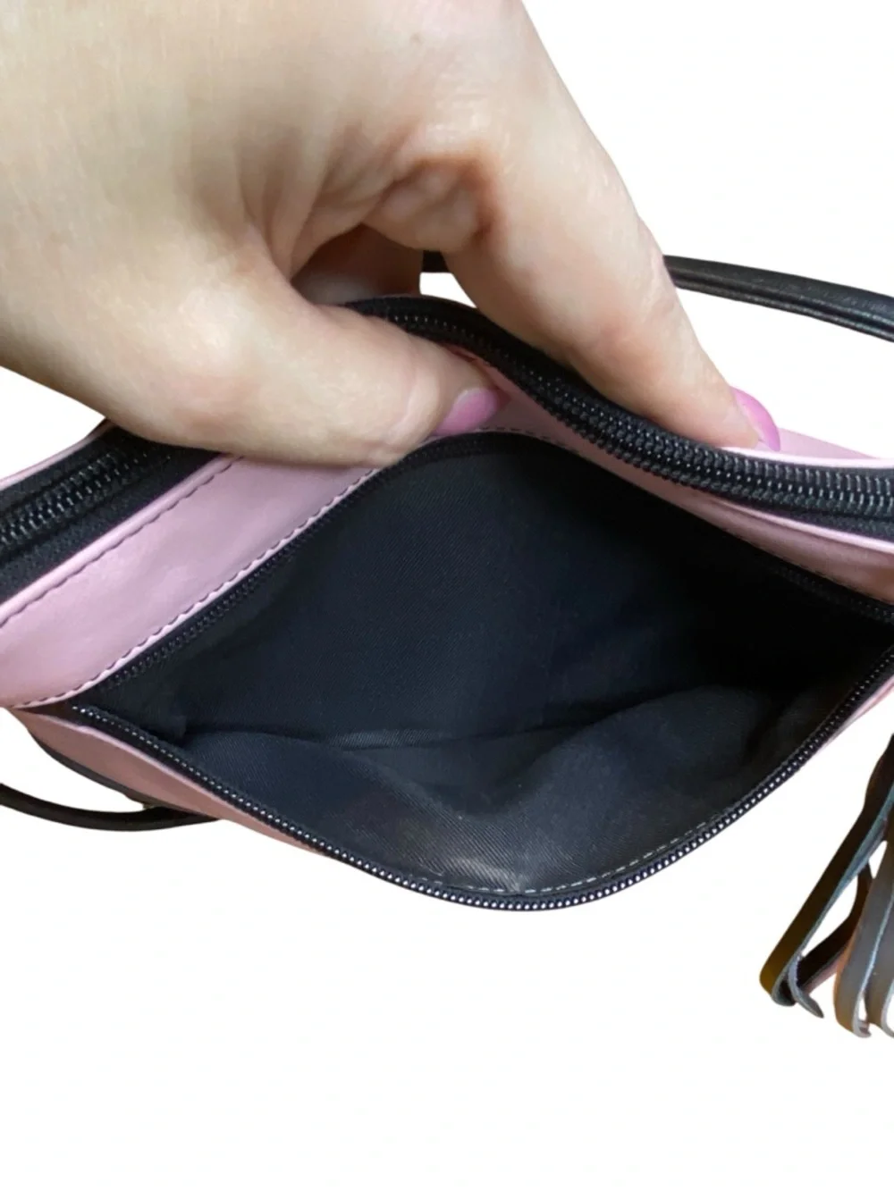 iLi New York Black Pink Leather Crossbody Bag